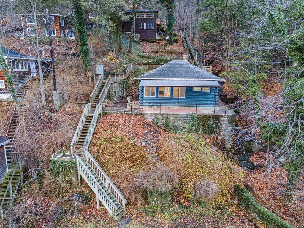 Property Photo:  893 Taughannock Boulevard  NY 14850 