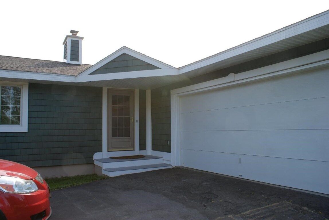 Property Photo: 2 Leisure Lane NY