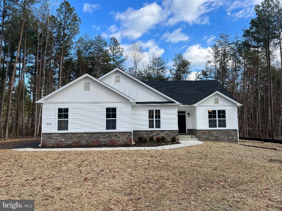 Property Photo:  4950 Damaris Place  MD 20646 