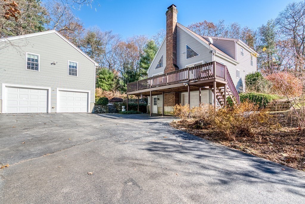 Property Photo: 24 Boulder Ct. MA 01529