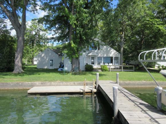 Property Photo: 26 Ladoga Park W. NY
