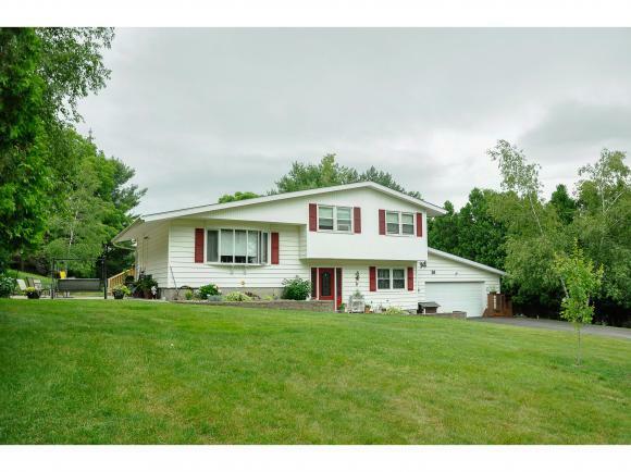 Property Photo:  16 S Knoll  NY 13053 