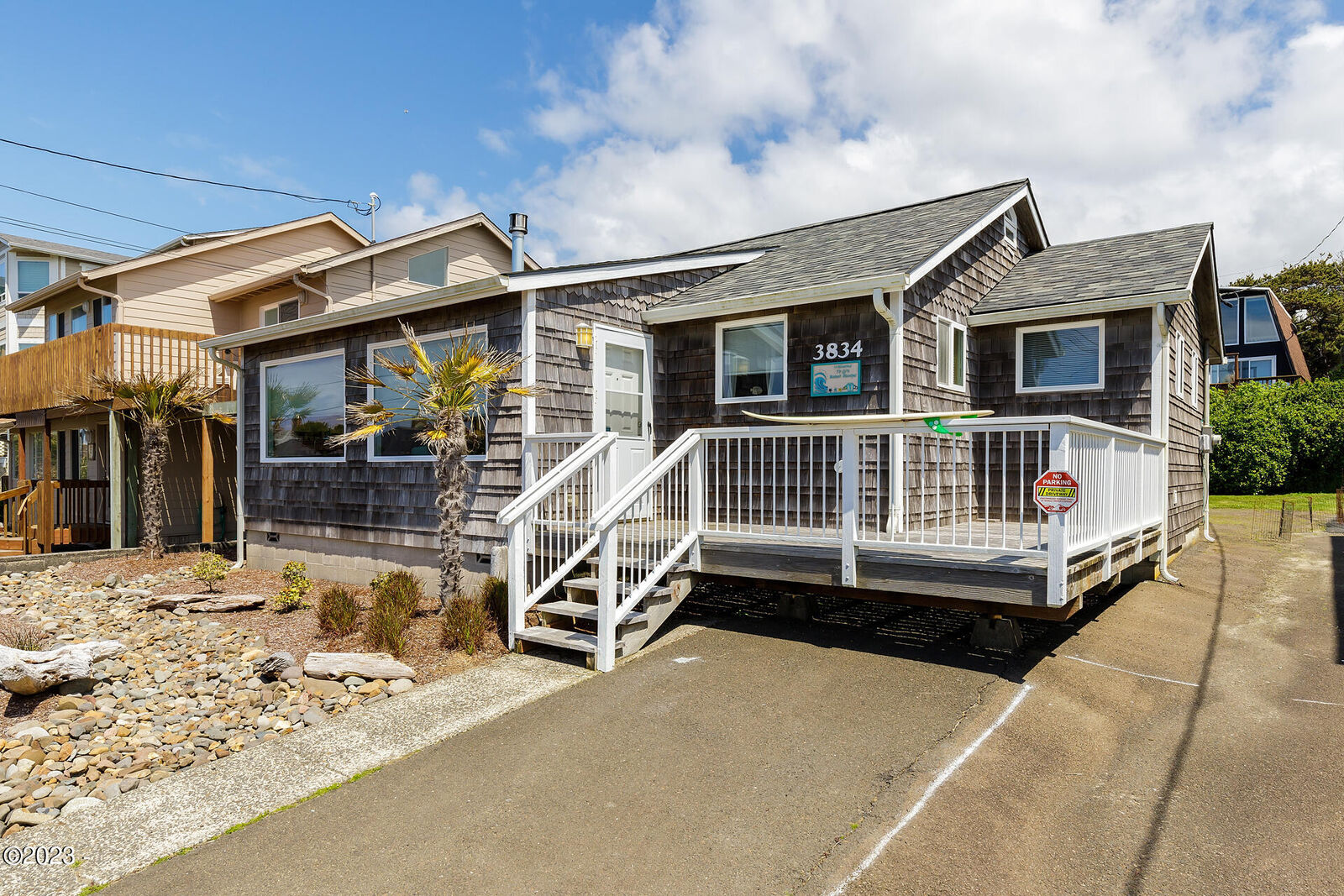 Property Photo:  3834 NW Jetty Avenue  OR 97367 