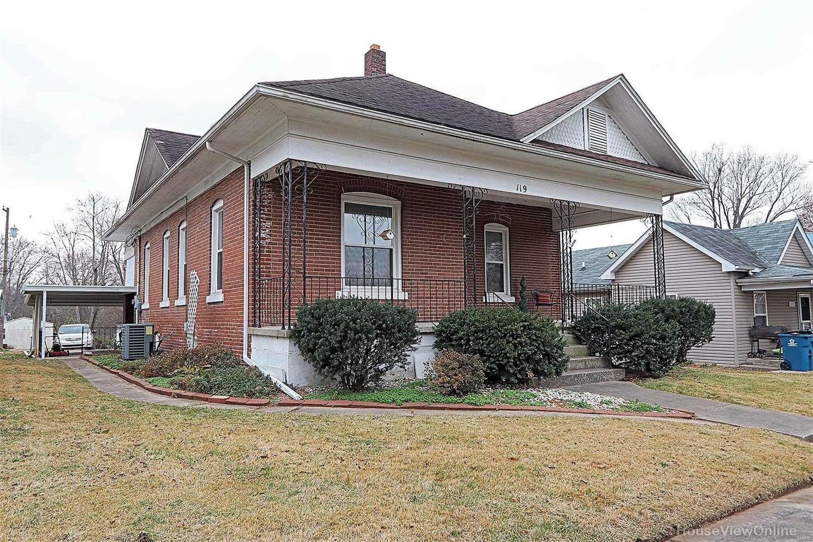 Property Photo:  119 West Cherry Street  MO 63780 