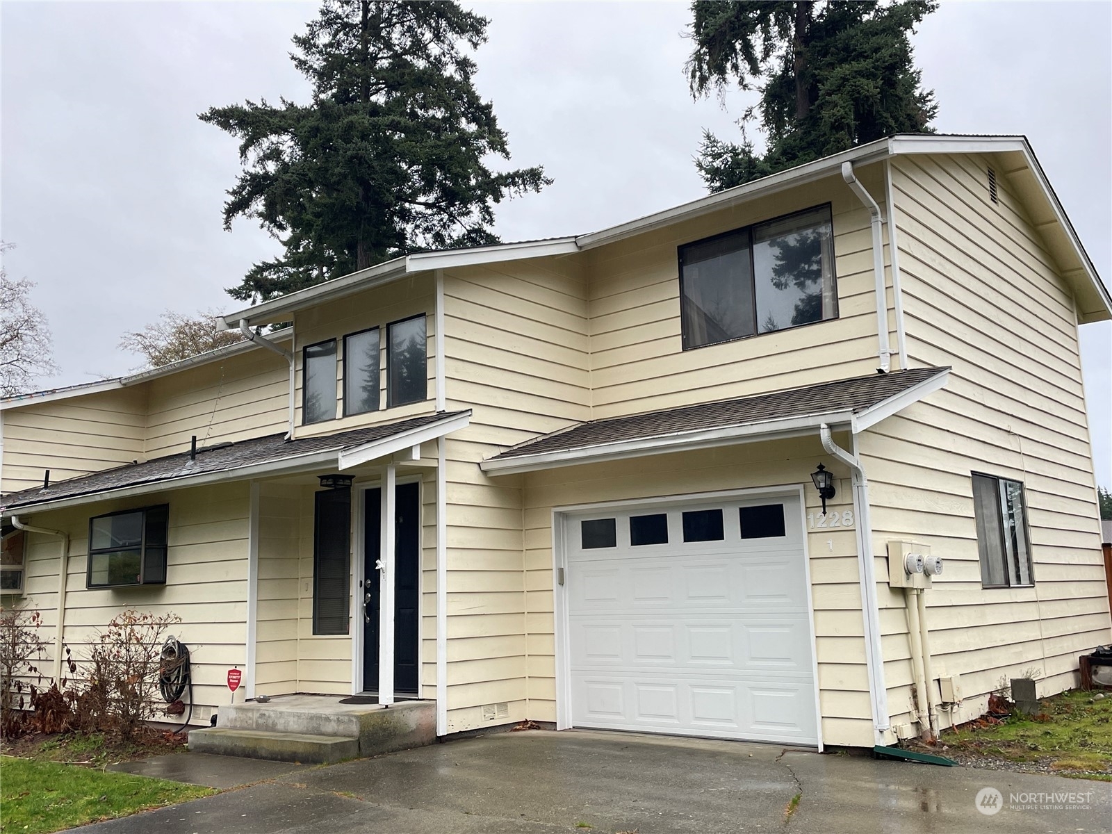 Property Photo: 1228 NW Lanyard Loop 1 WA 98277