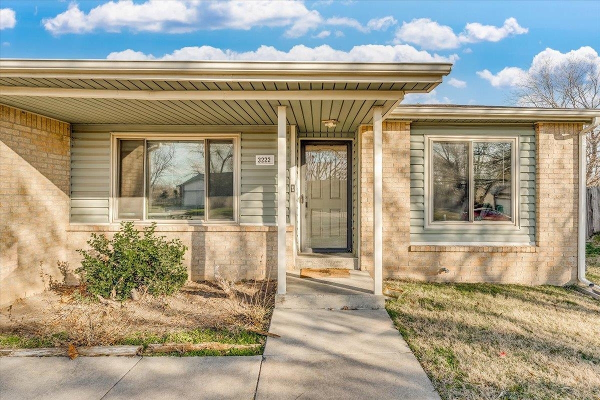 Property Photo:  3222 N Brookfield St  KS 67226 