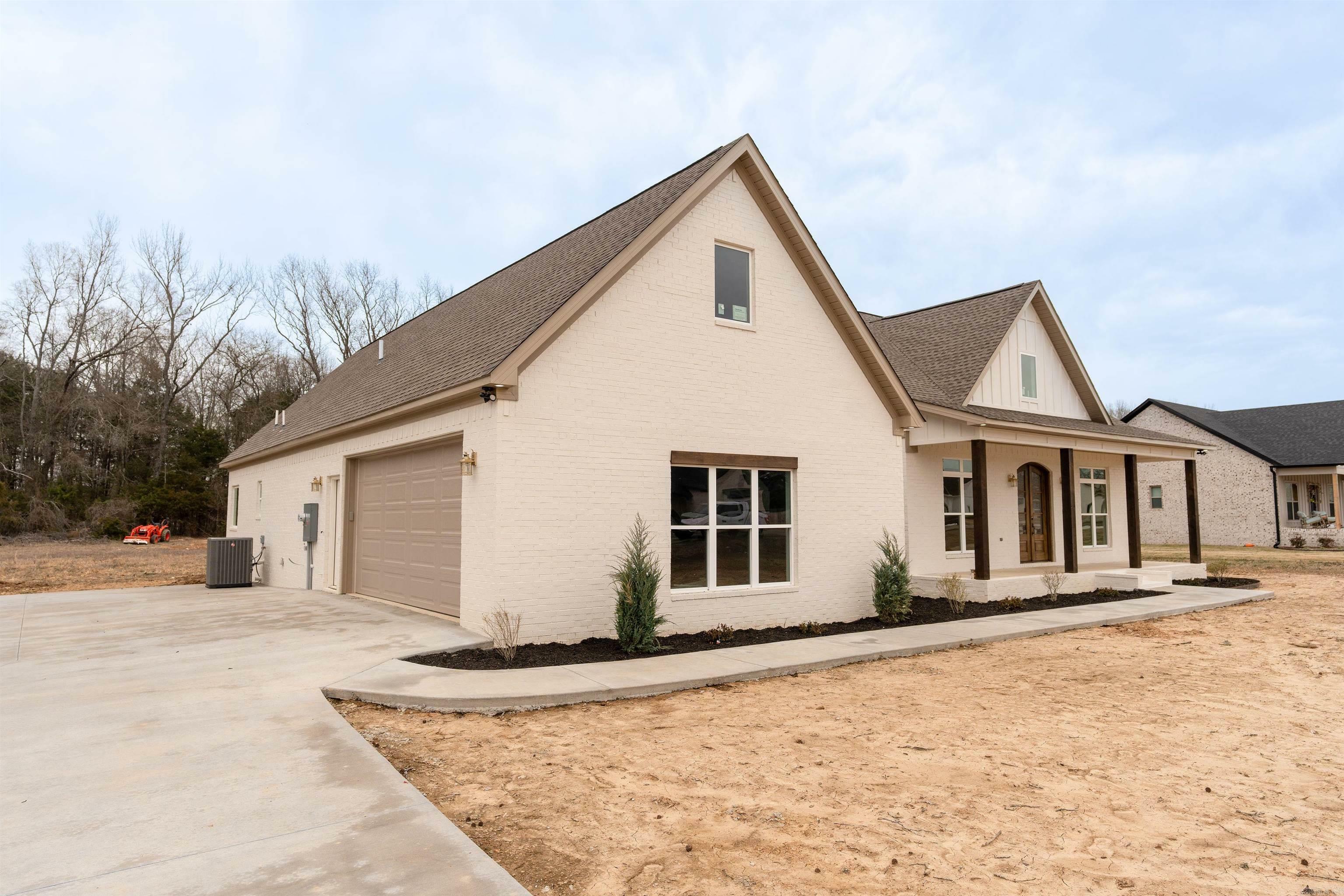 Property Photo:  46 McKaskle Cove  AR 72058 