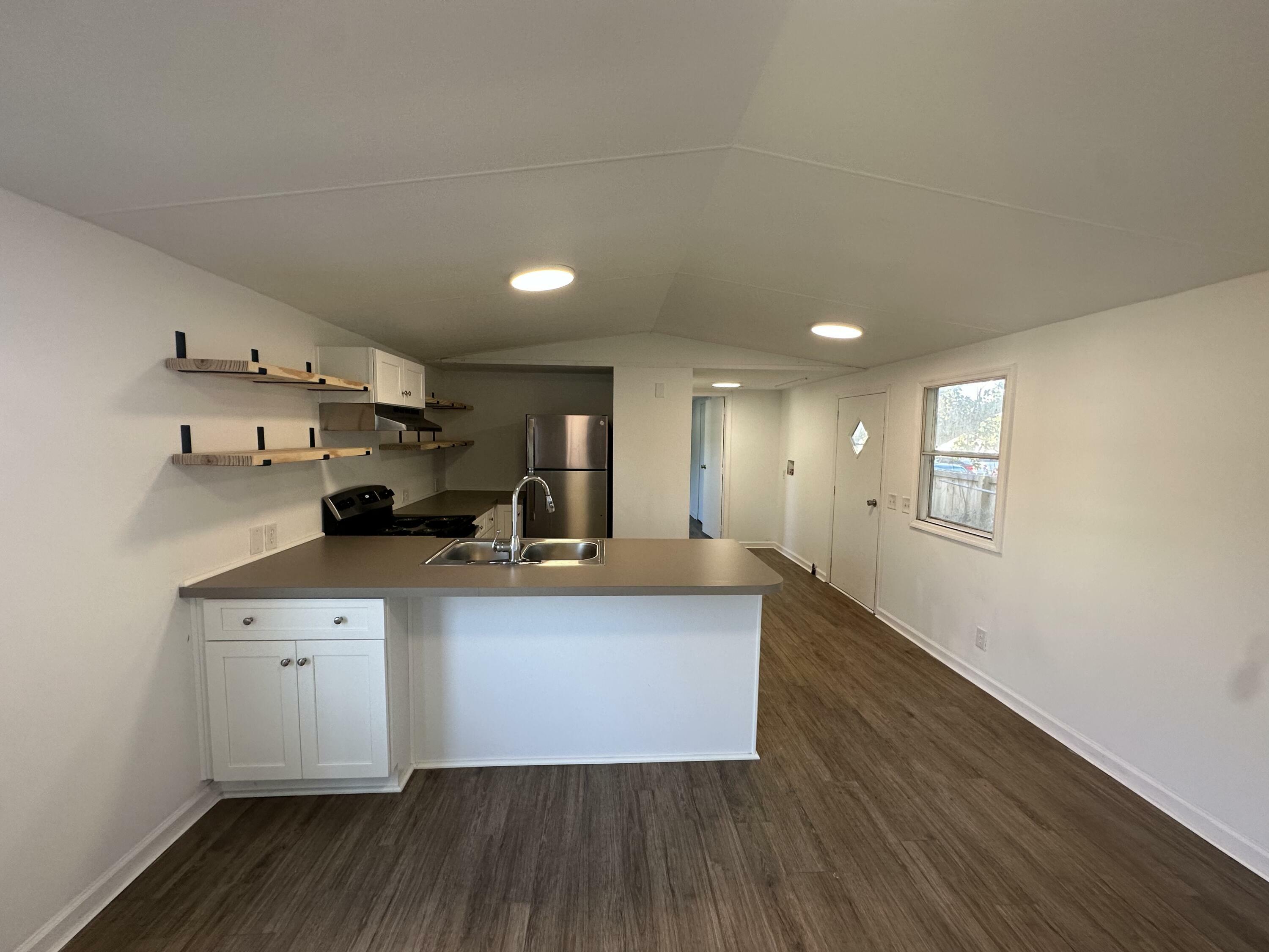Property Photo: 531 E Main Street # G SC 29461