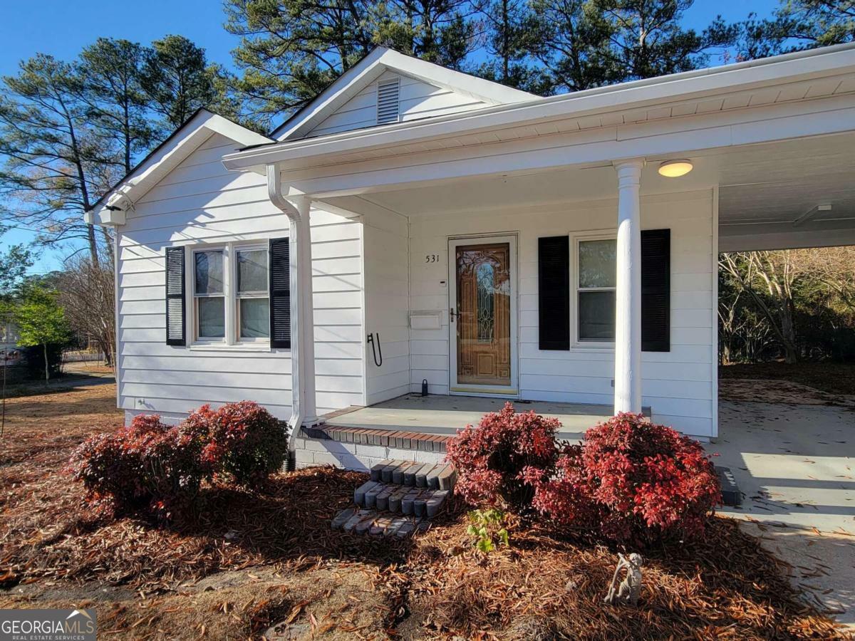 Property Photo:  531 Stark Street  GA 30046 