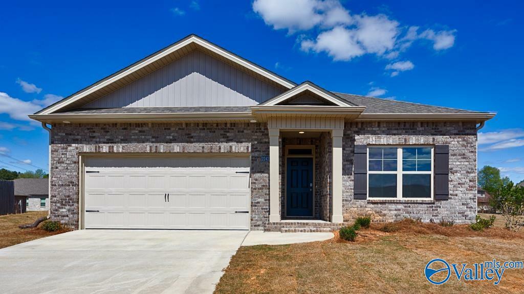 Property Photo:  22421 Regent Drive  AL 35613 