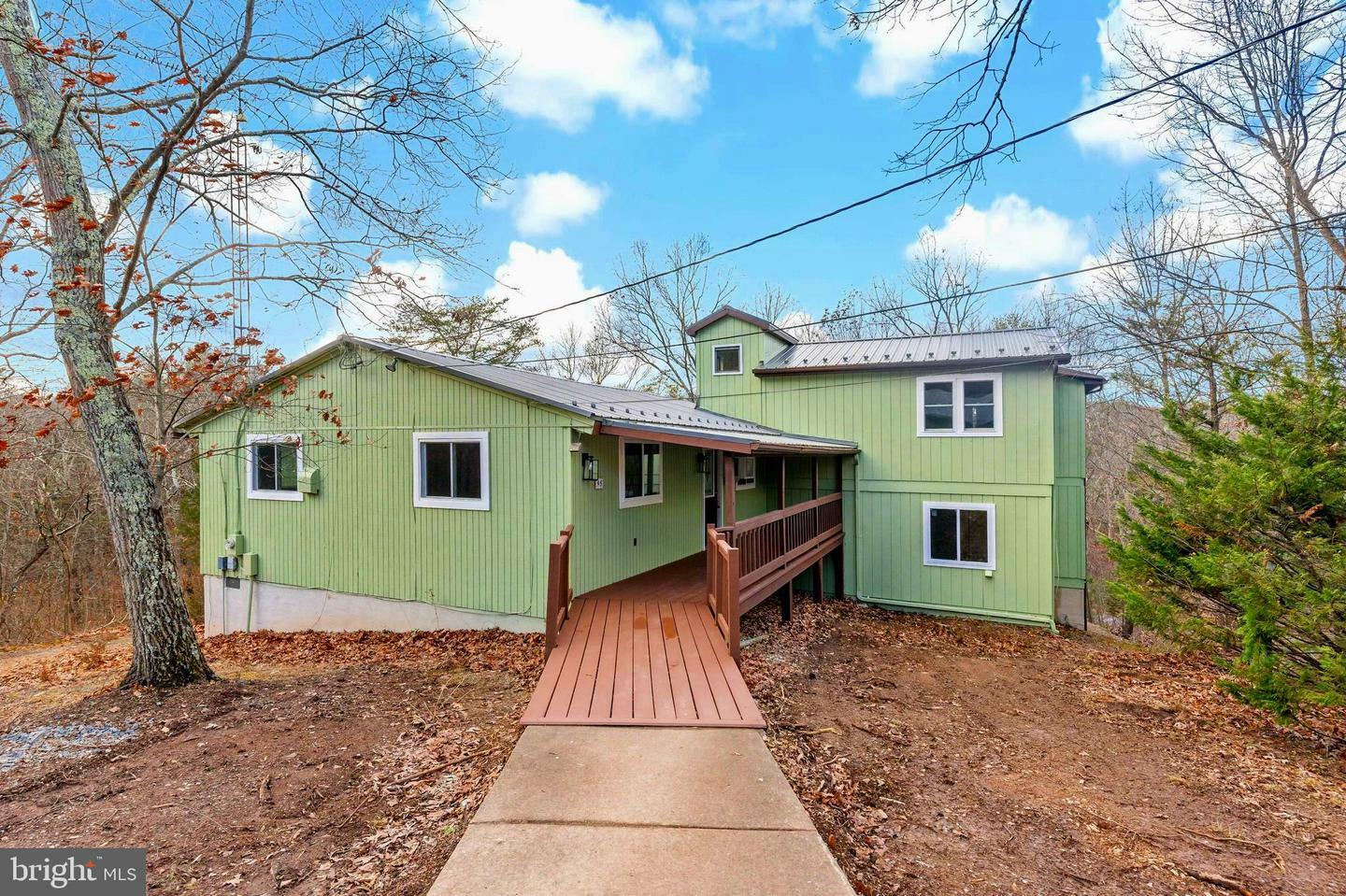 Property Photo:  95 Dutch Clover Court  WV 25427 