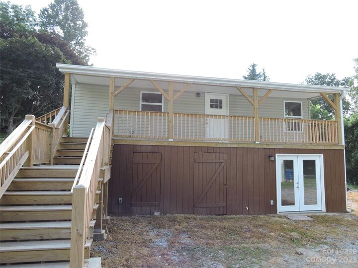 85 Oak Street  Canton NC 28716 photo