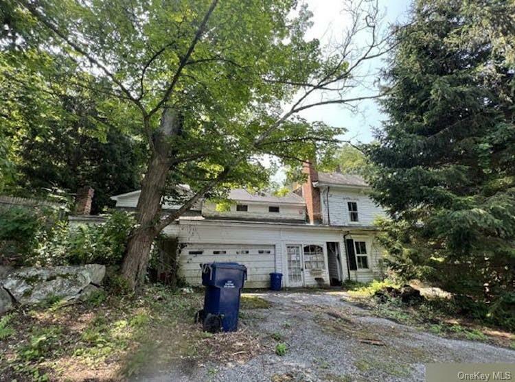 Property Photo:  207 Salem Road  NY 10576 