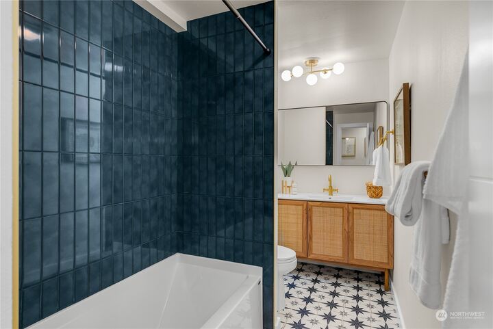 Property Photo: 1247 NE 97th Street WA 98115