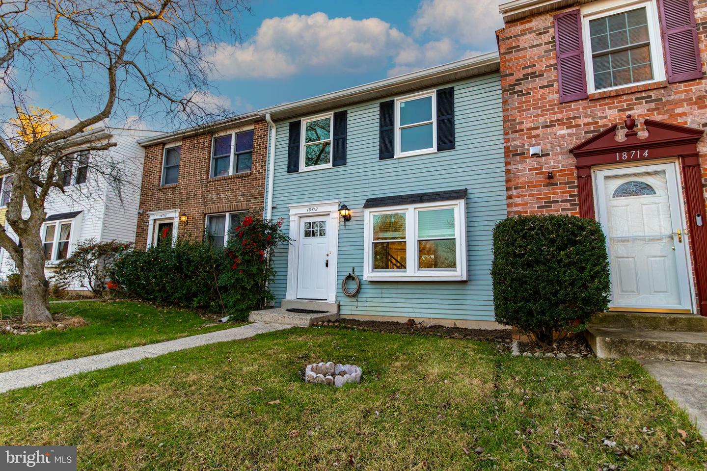 Property Photo: 18712 Pintail Lane MD 20879