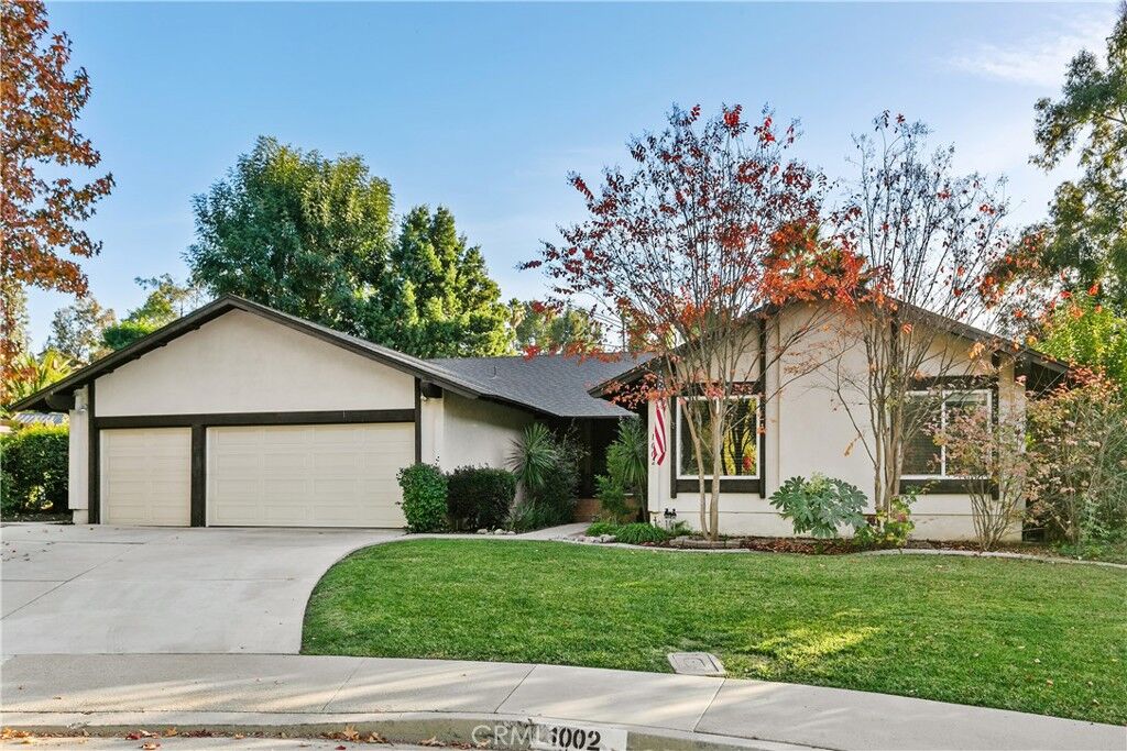 Property Photo:  1002 Via Esperanza  CA 91773 