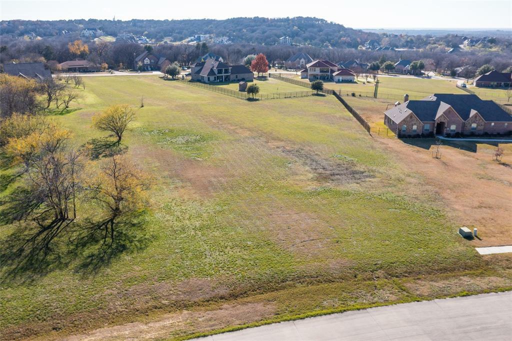 Property Photo:  2412 Sweeping Meadows Lane  TX 75104 