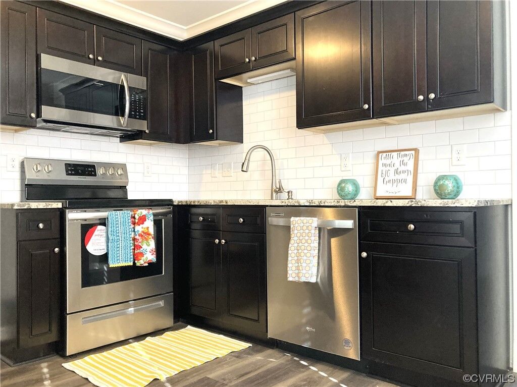 Property Photo: 2100 Wood Street VA 23223