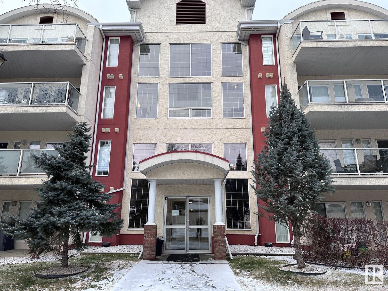 Property Photo:  12110 106 Avenue NW 119  AB T5N 4R9 
