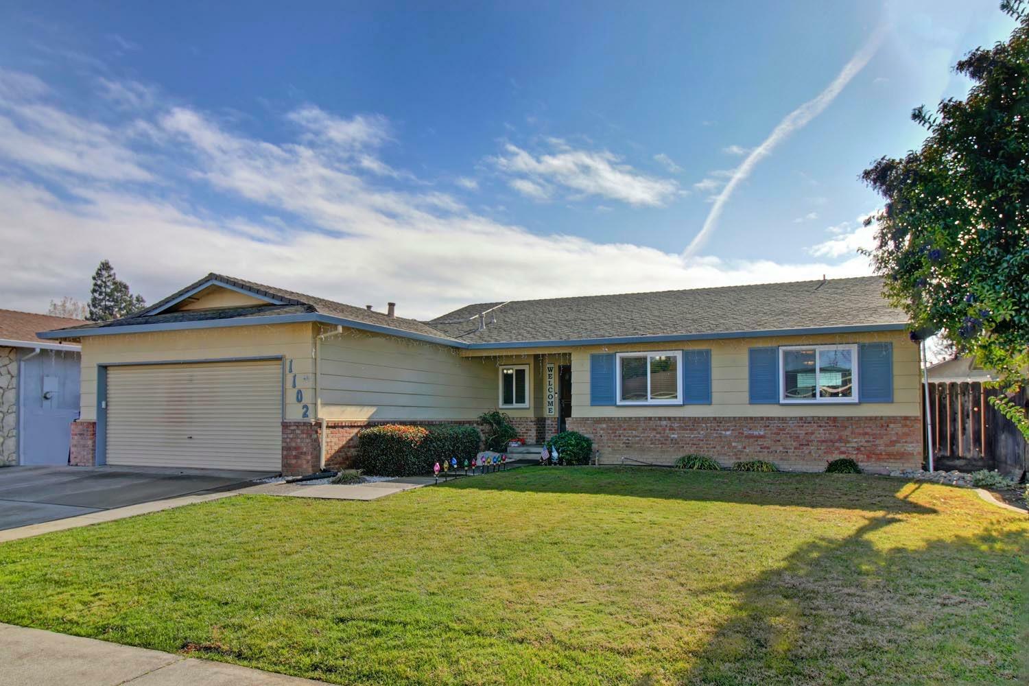 Property Photo:  1102 Wimbledon Drive  CA 95240 