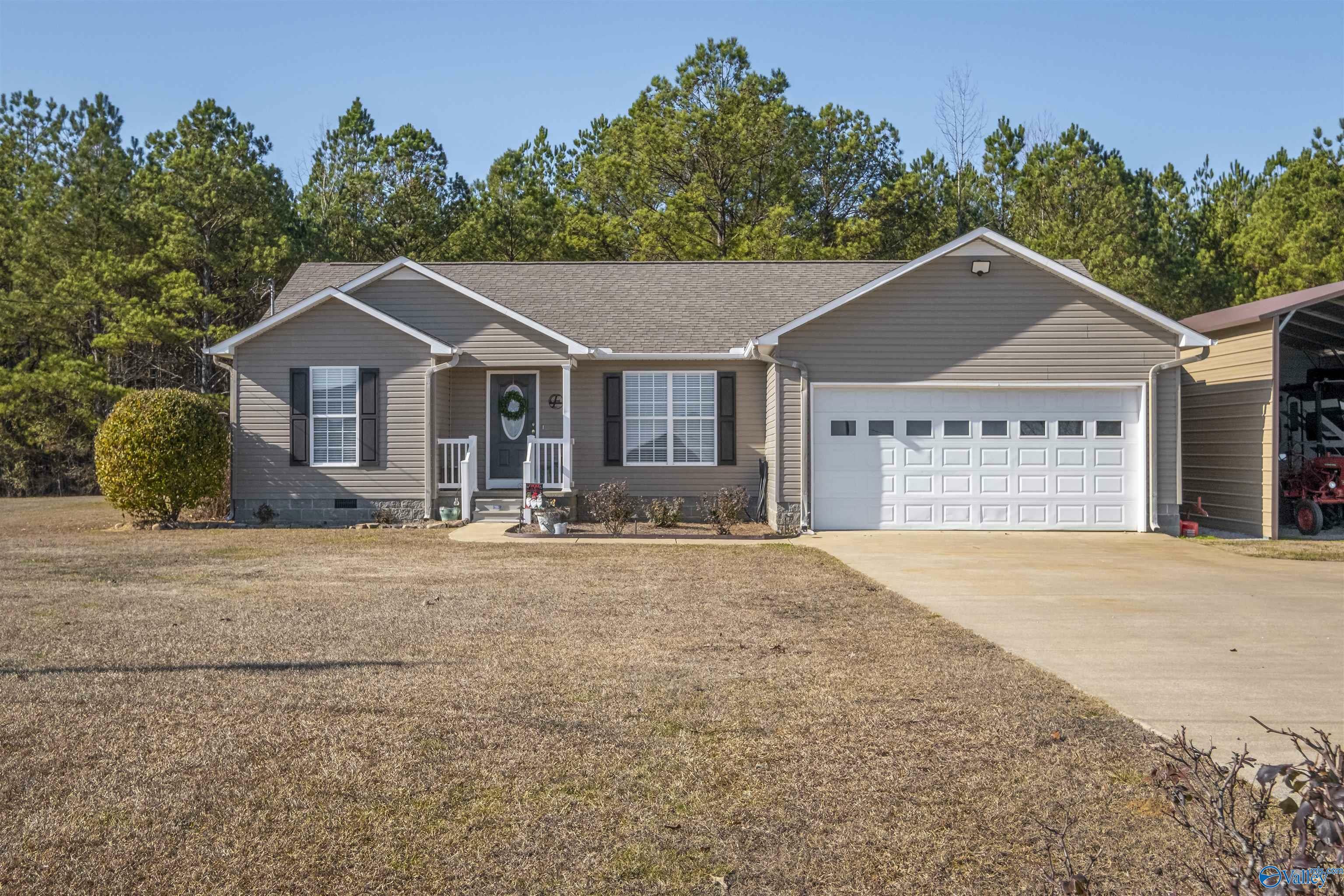 Property Photo:  101 Clay Drive  AL 35903 