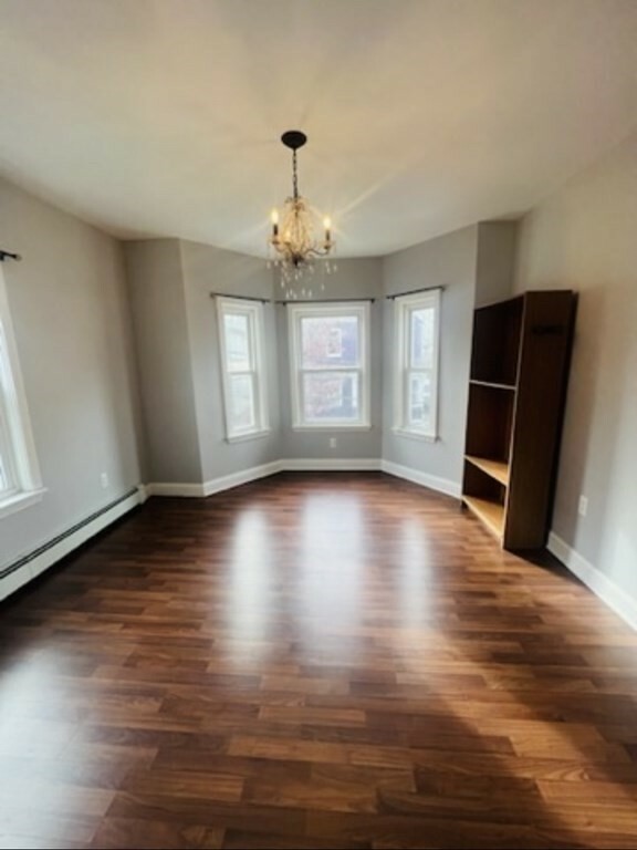 Property Photo: 39 Montrose St 1R MA 02143