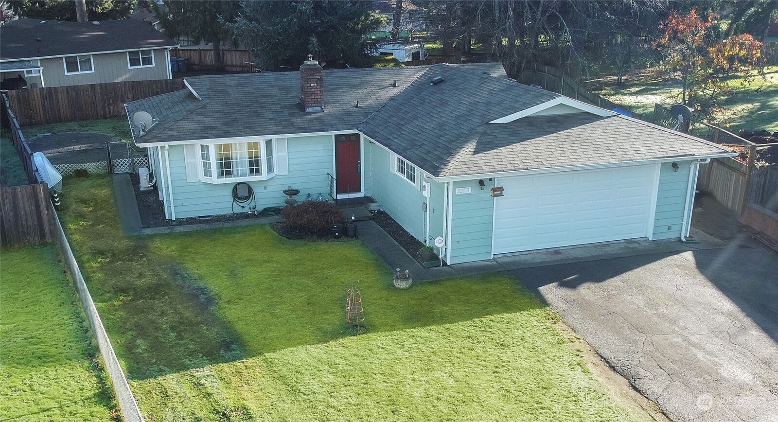 House for sale in Spanaway 22113 43rd Avenue E, Spanaway, WA 98387