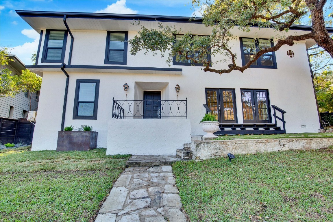 Property Photo:  1115 Enfield Road B  TX 78703 