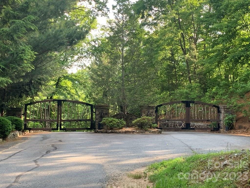 Property Photo: 5 Deep Spring Road NC 28779