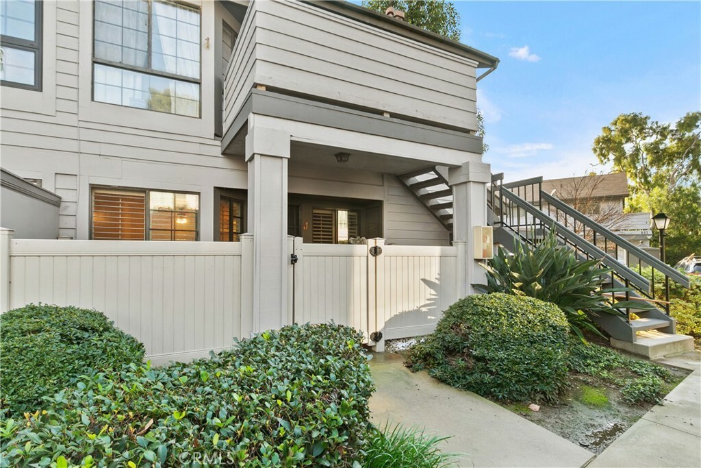 Property Photo:  883 W 34th Street J  CA 90806 