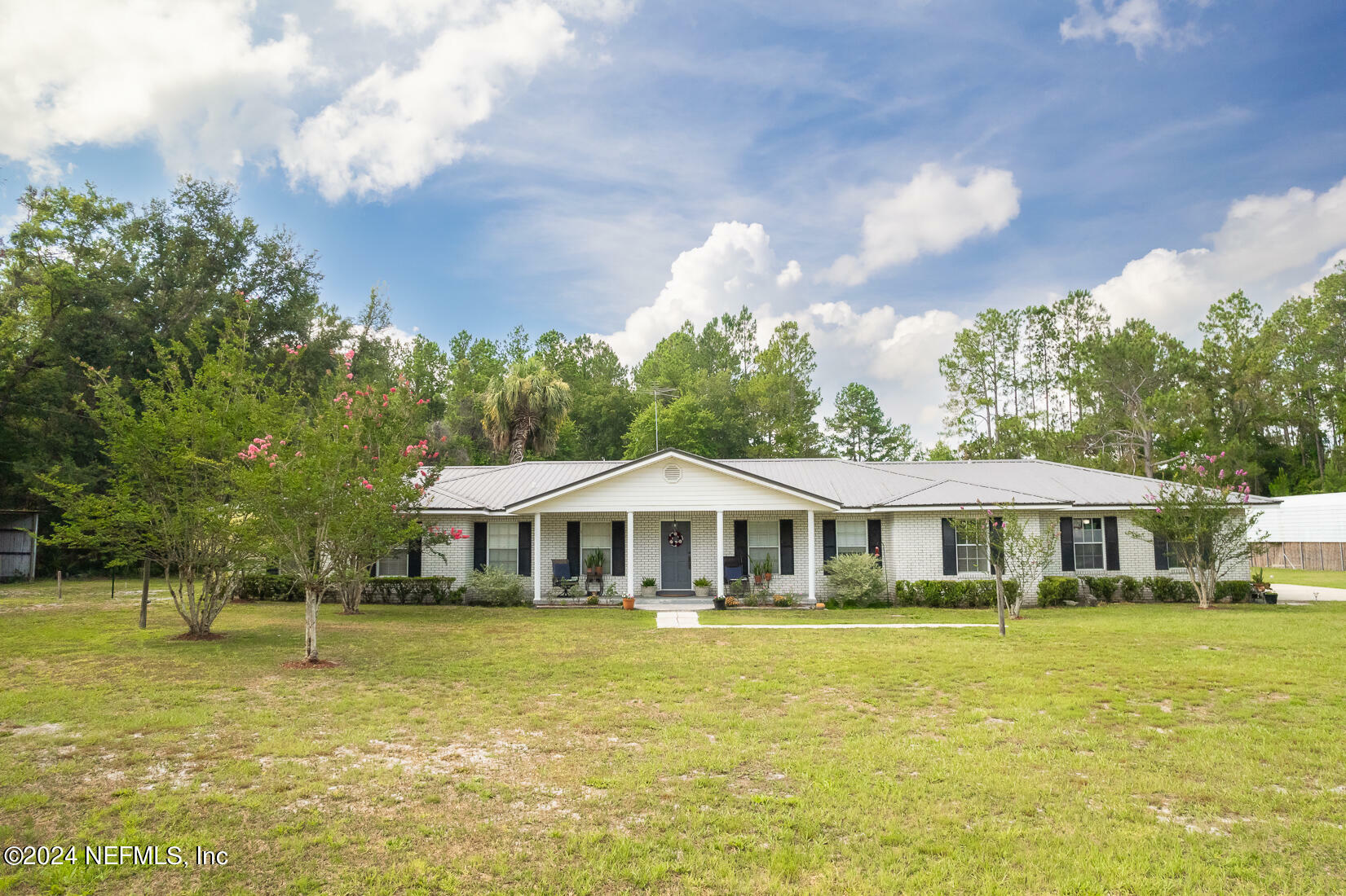 Property Photo:  623 State Road 20  FL 32177 