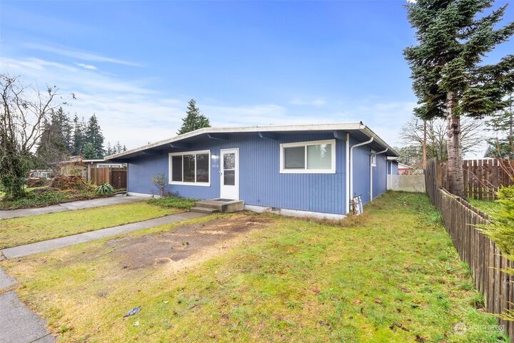 Property Photo: 1713 Laurel Street WA 98584