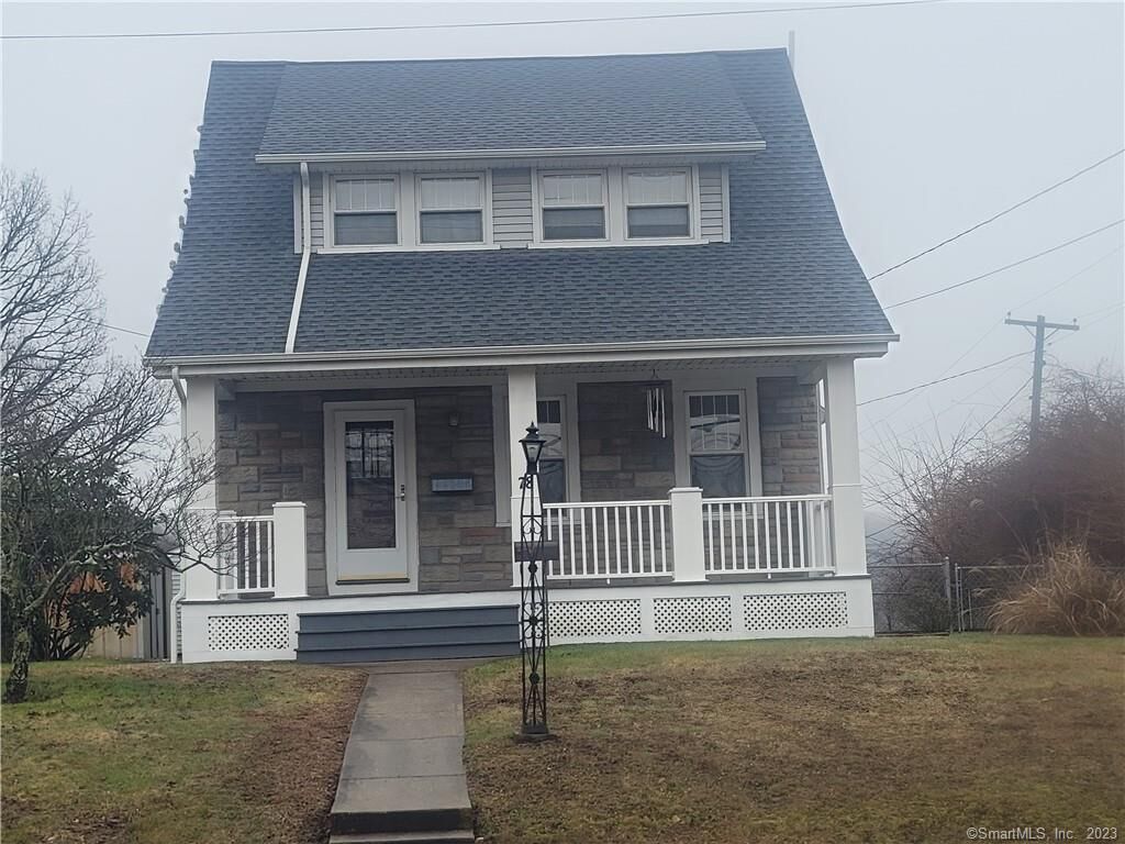 Property Photo:  78 Spruce Street  CT 06483 