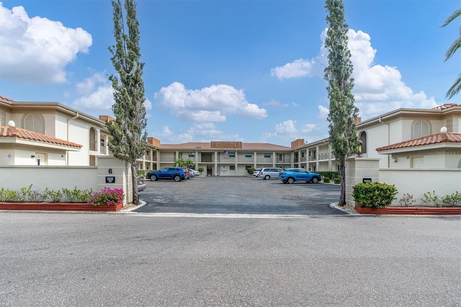 Property Photo:  19029 US Highway 19 N 6-14  FL 33764 