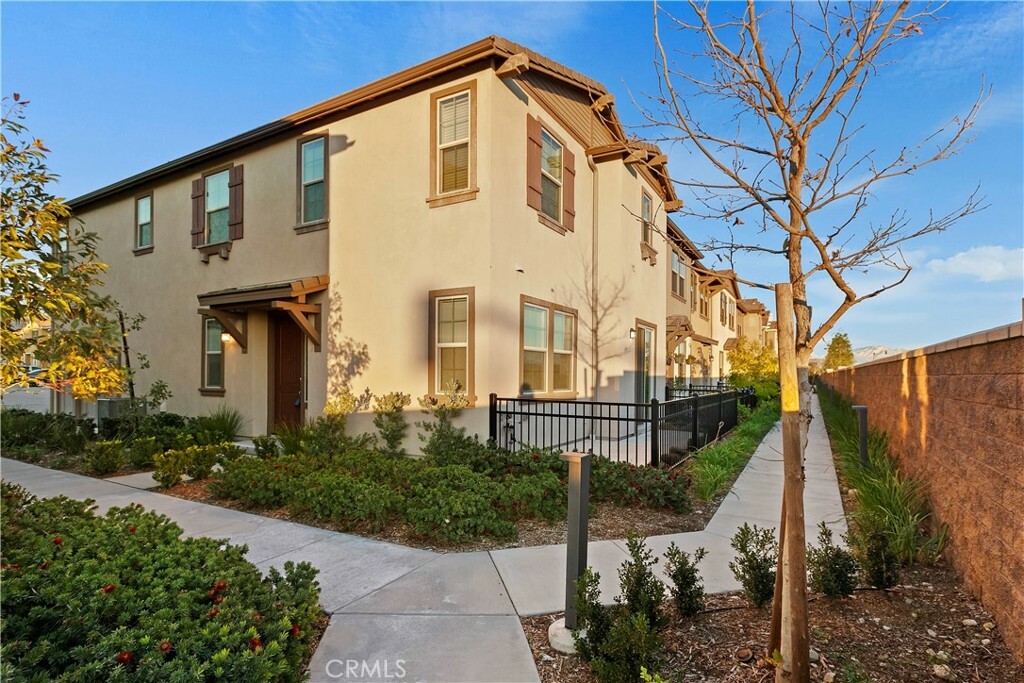 16502 Casa Grande Avenue 601  Fontana CA 92336 photo