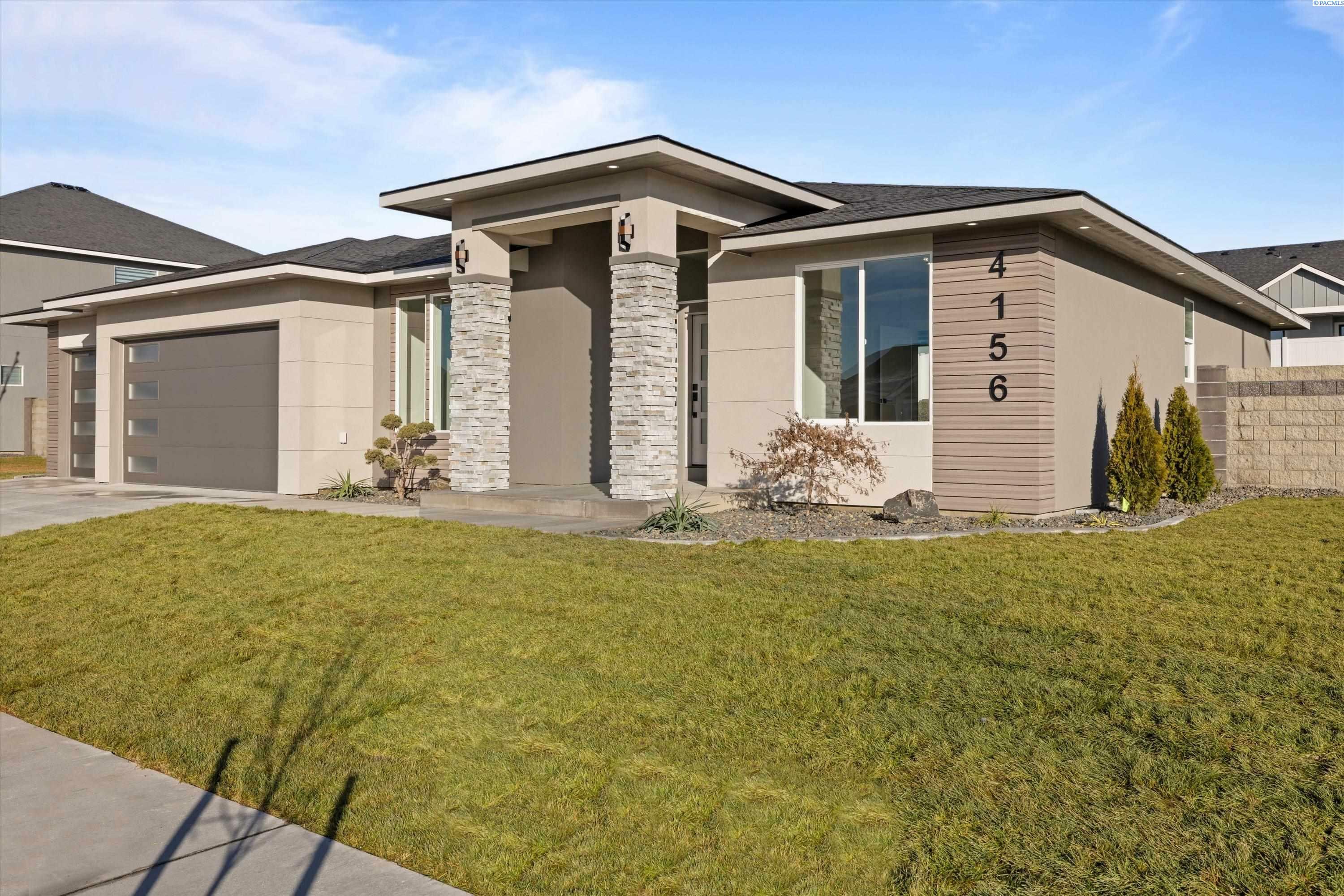 Property Photo:  4156 Potlatch St  WA 99352 