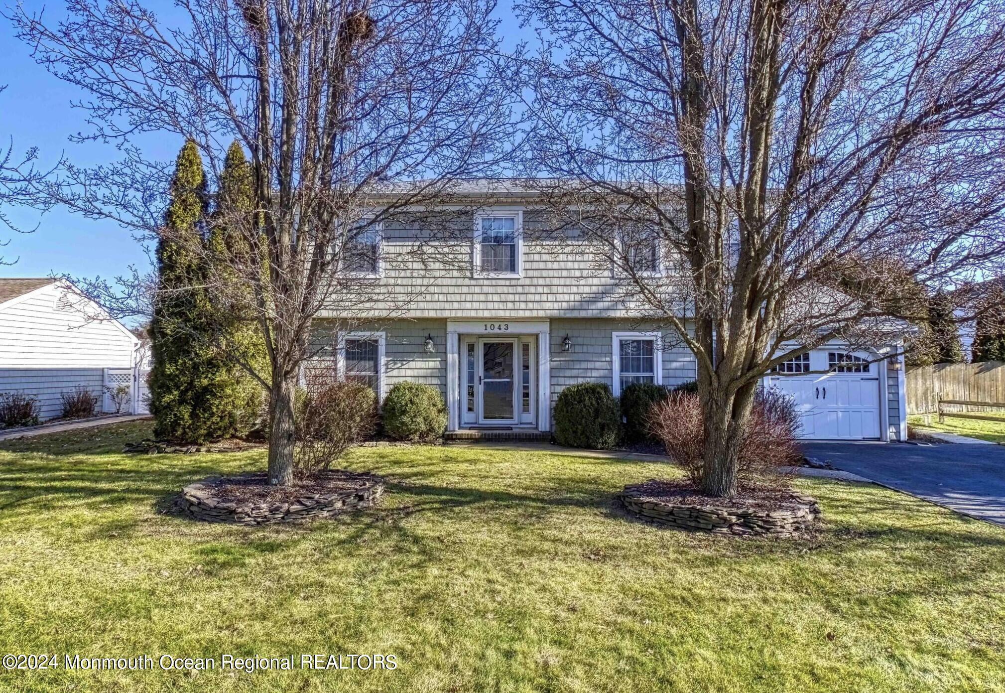Property Photo: 1043 Evelyn Drive NJ 08753