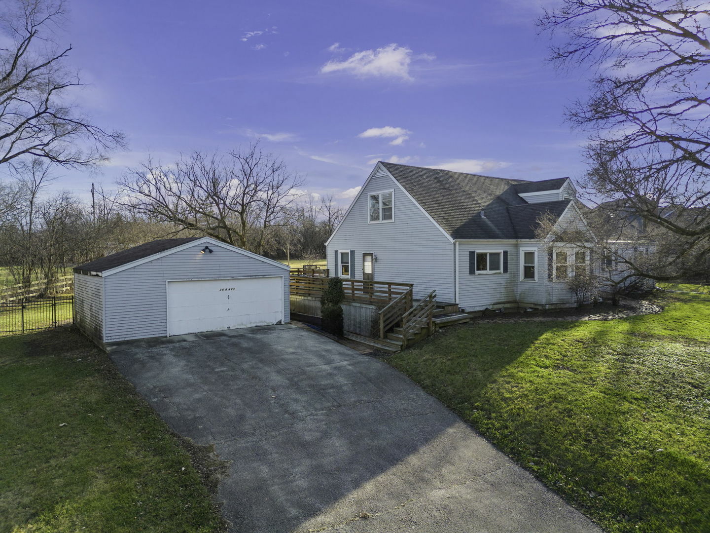 Property Photo:  26W441 Wiesbrook Road  IL 60189 