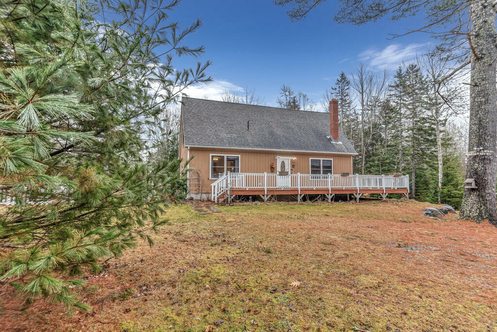 Property Photo:  19 Horse Farm Road  ME 04605 