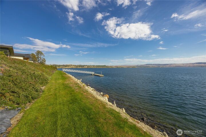 Property Photo: 714 3rd Street WA 98812