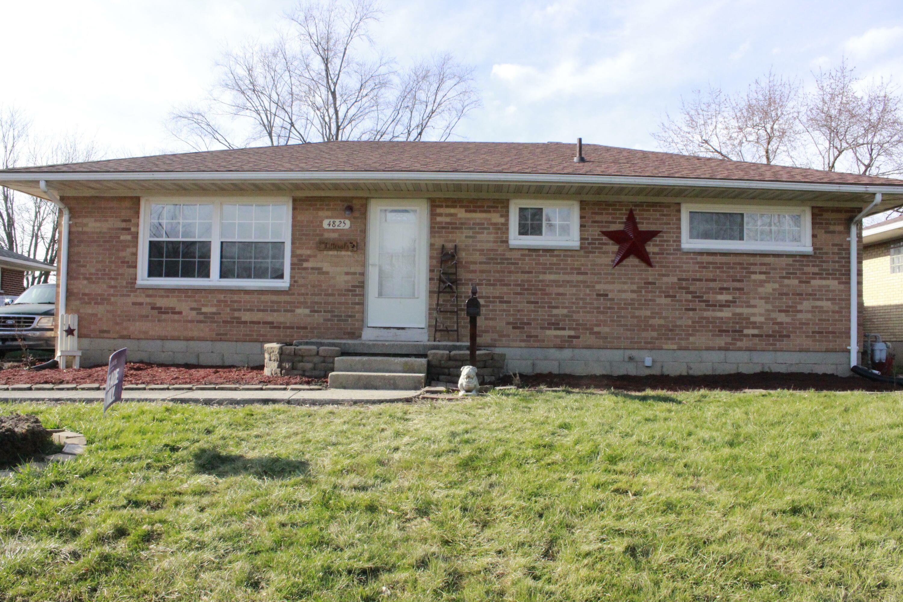 Property Photo:  4825 Curtis Drive  OH 45503 