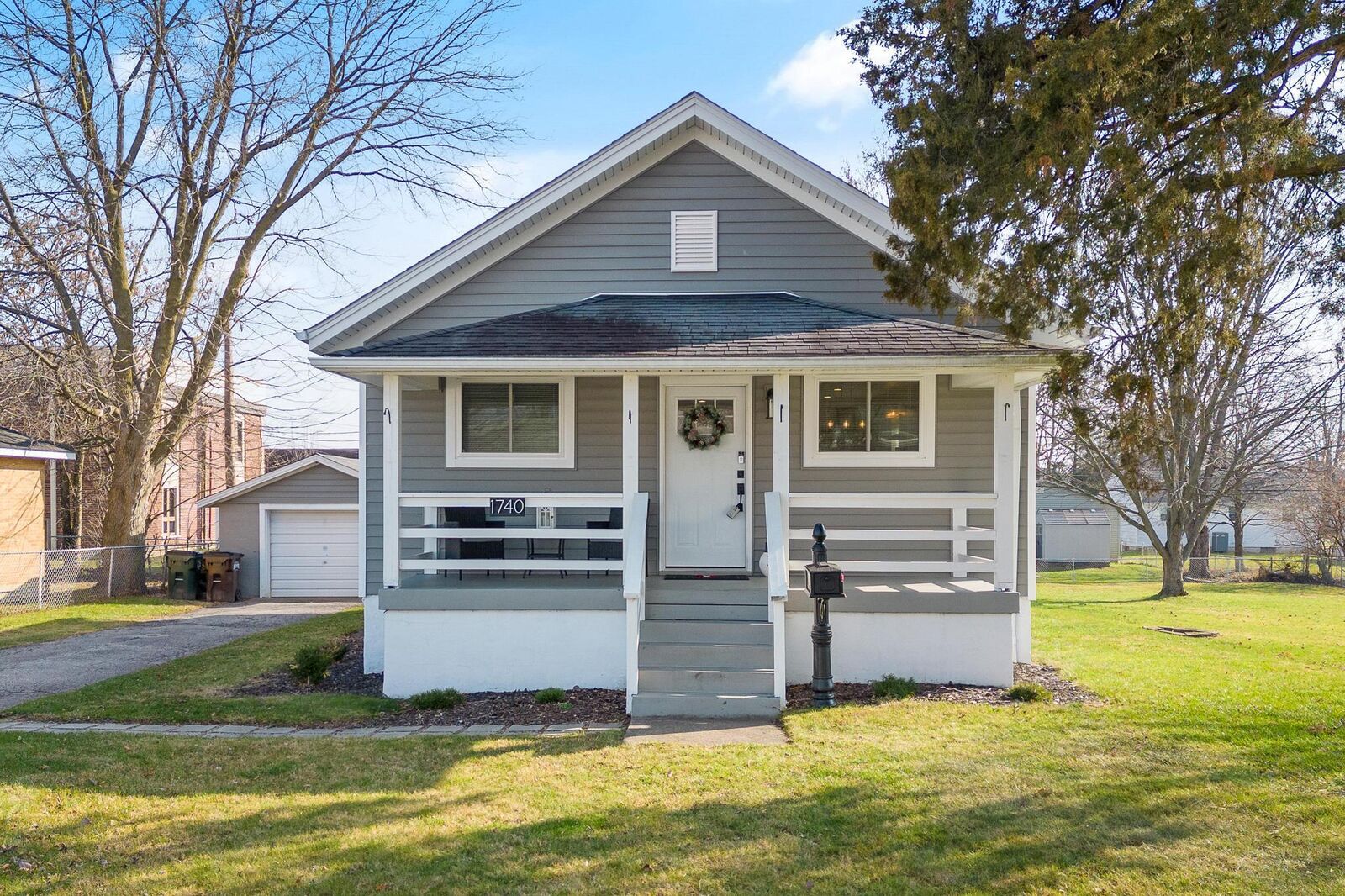 Property Photo: 1740 Wheatland Avenue OH 45429