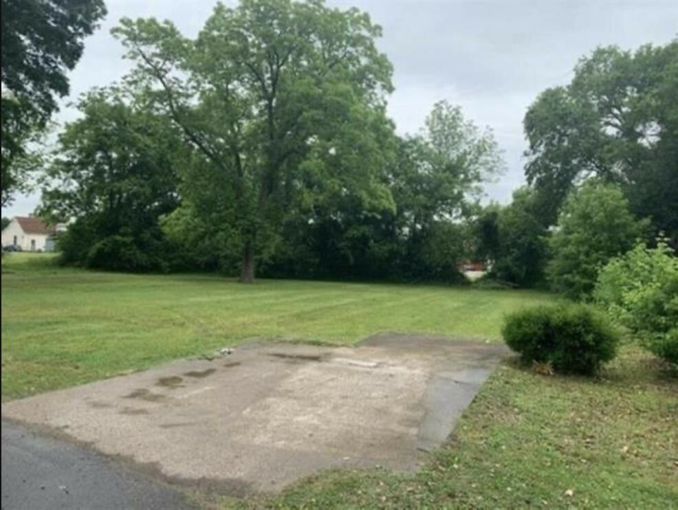 Property Photo:  411 E 1st Street  TN 38382 