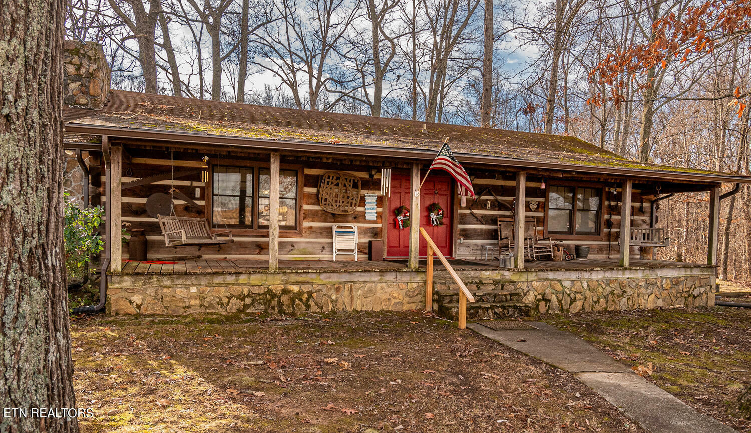 Property Photo:  705 Wine Rd  TN 37725 