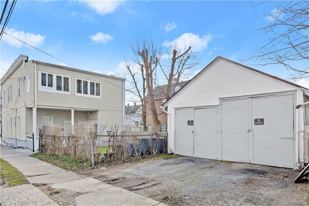 Property Photo:  358 Willett Avenue  NY 10573 