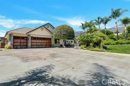 Property Photo:  2367 Fox Ridge Way  CA 91784 