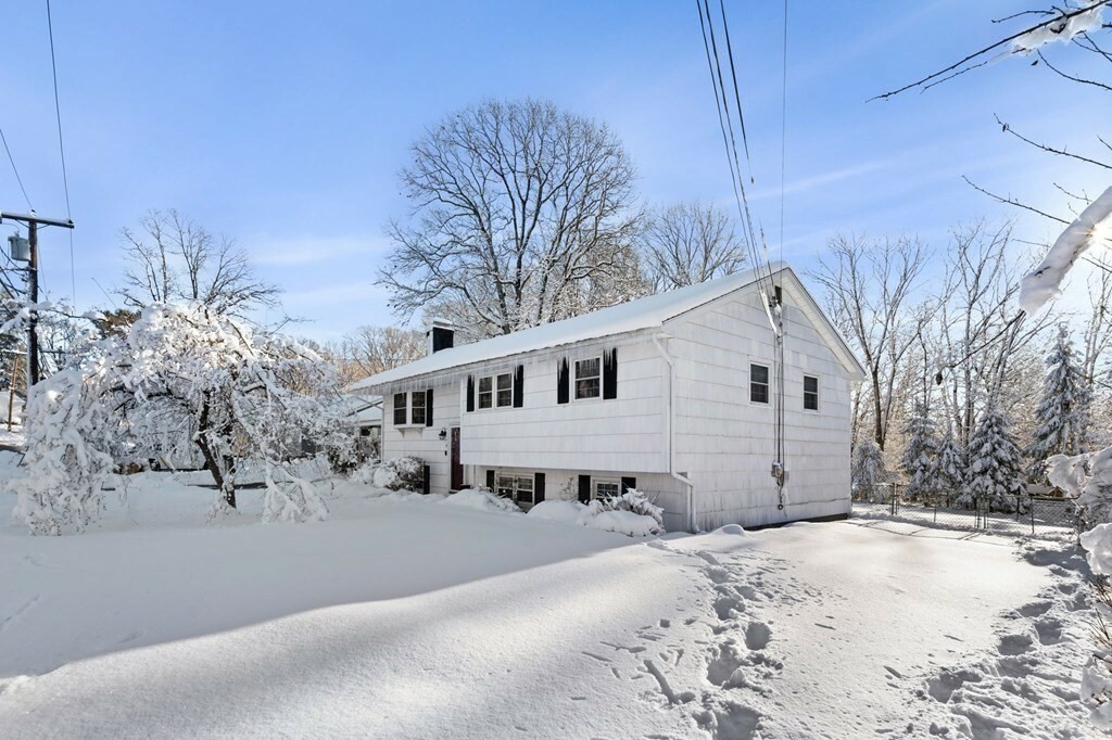Property Photo: 8 Princeton Rd MA 01803