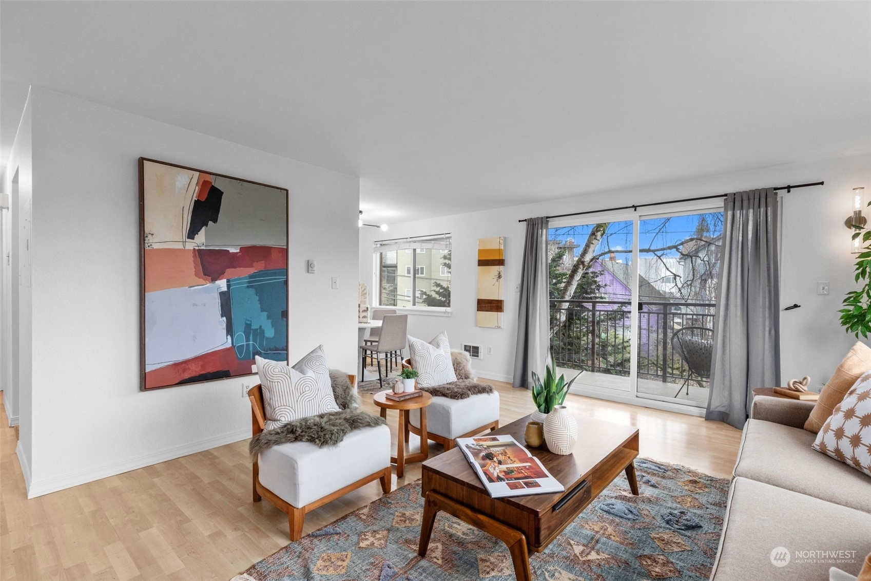 Property Photo: 911 N 73rd Street 303 WA 98103