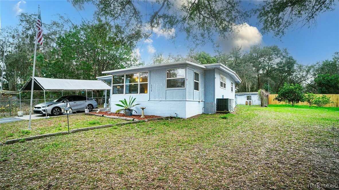 Property Photo: 4838 E Harvard Drive FL 34442