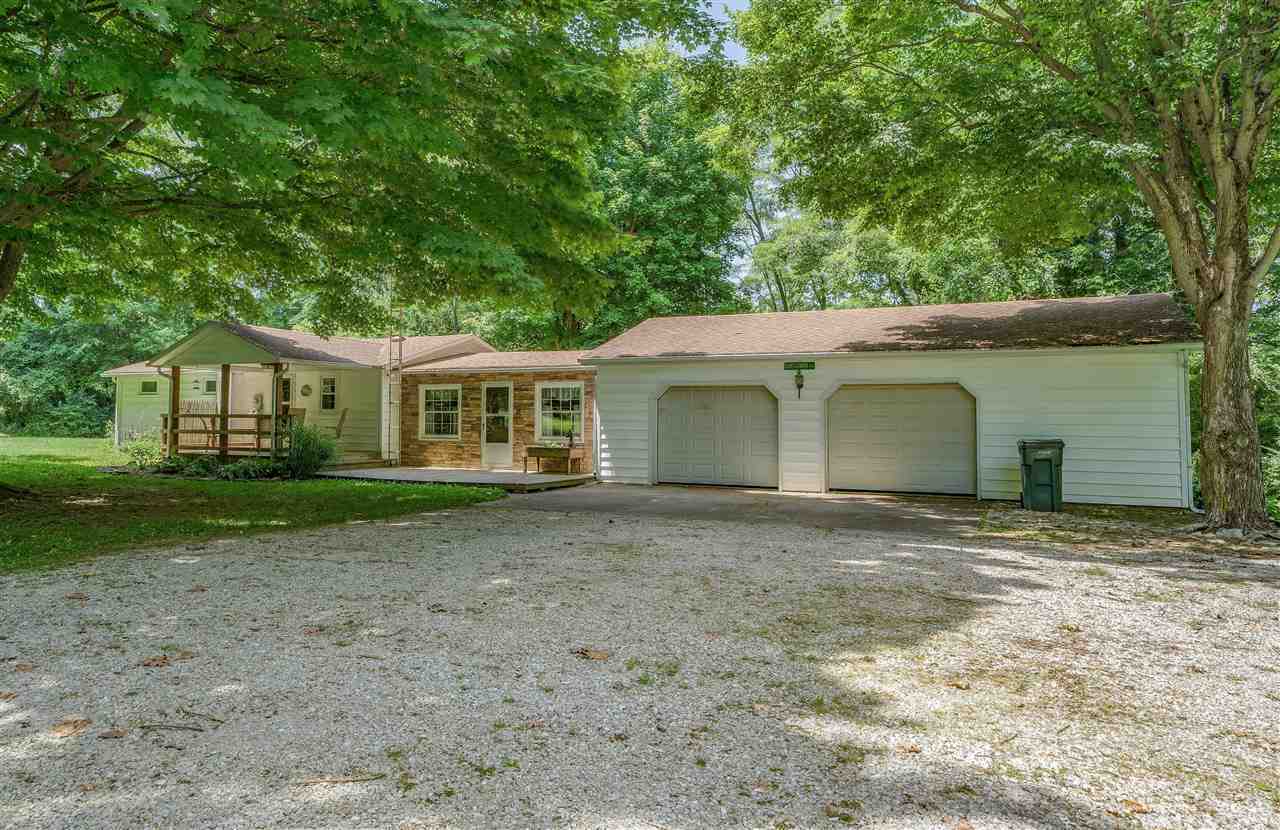 Property Photo:  445 Gravel Pit Road  IN 47374 